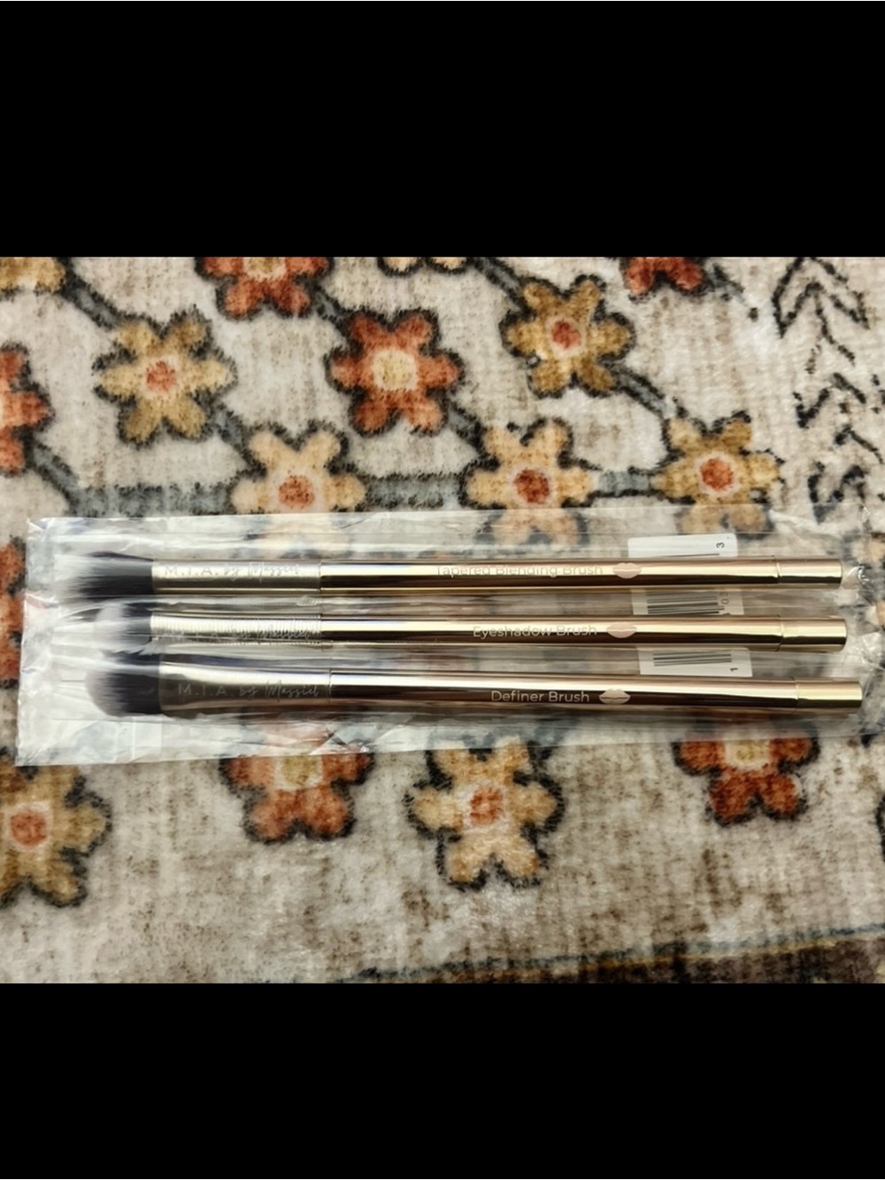 M.I.A. BY MASSIEL Eye-Brush Trio